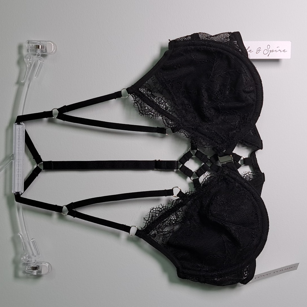 NWT Thistle & Spire Constellation Wired Bra in Black Lace Front Closure 34B